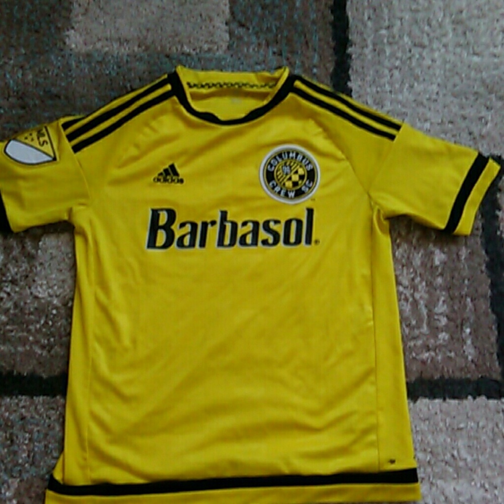 Adidas soccer jersey size large